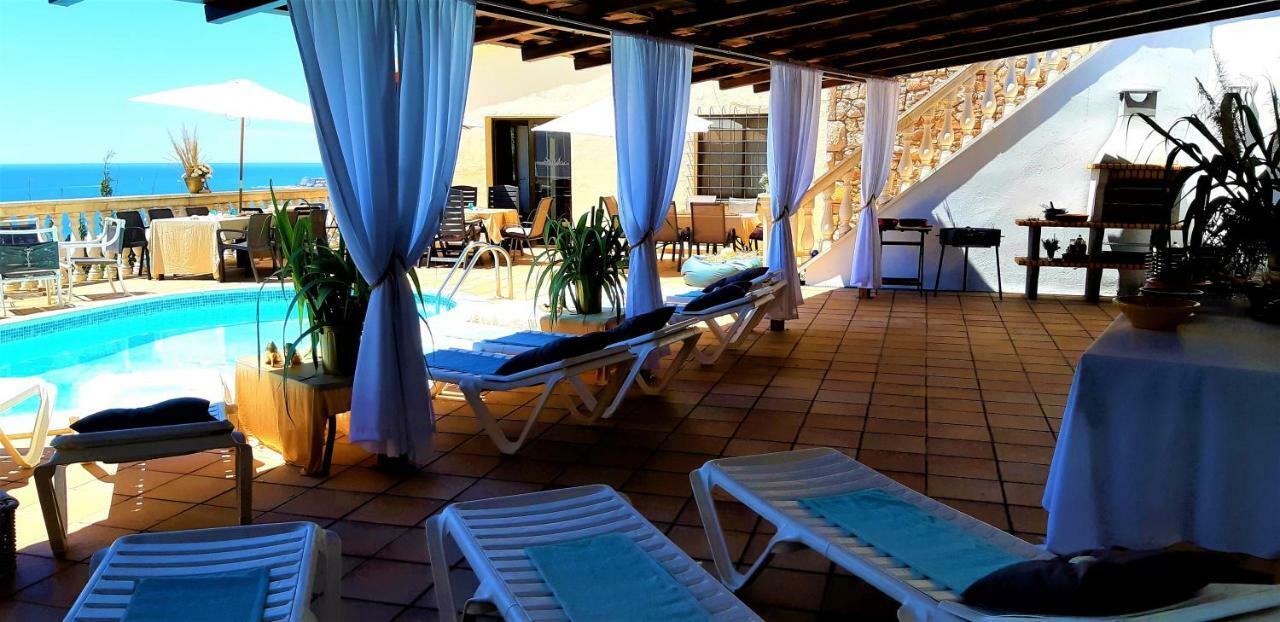 Ashram Sunshine Couette-café *